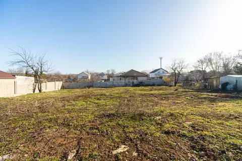 Участок в Севастополь СТ Дружба ТСН, 57 (5.5 сот.)