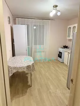 2-к кв. Татарстан, Казань просп. Ильгама Шакирова, 17 (65.0 м)