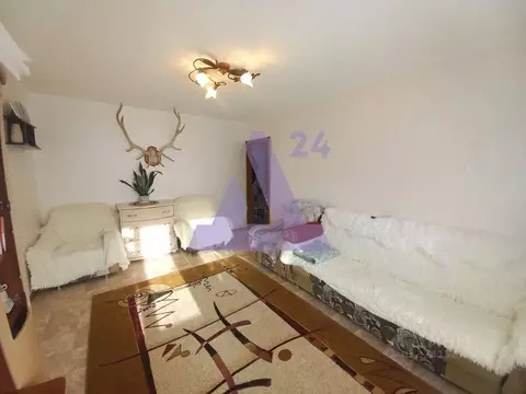 2-к кв. Алтайский край, Барнаул Лазурная ул., 40 (50.1 м)