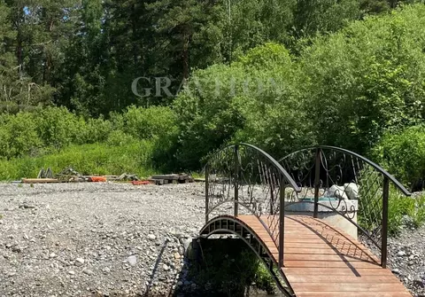 Дом в Алтай, Майминский район, Манжерокское с/пос, с. Озерное ул. ...