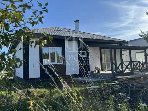 Дом в Свердловская область, Белоярский муниципальный округ, пос. ...