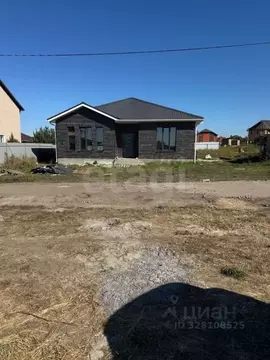Дом в Курская область, Курский район, Новопоселеновский сельсовет, д. ...