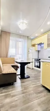 3-к кв. Омская область, Омск Городок Нефтяников мкр, ул. 22 Апреля, 45 ...