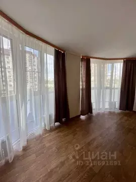 3-к кв. Волгоградская область, Волгоград бул. 30-летия Победы, 15А ...