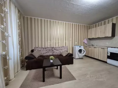 Студия Вологодская область, Череповец Октябрьский просп., 78А (28.0 м)