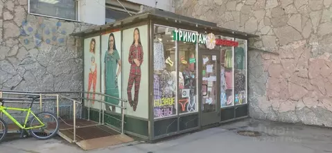 Торговая площадь в Санкт-Петербург просп. Большевиков, 2 (15 м)