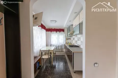 Дом в Гвардейское сельское поселение, село Красная Зорька, улица ...