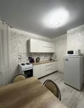 2-к кв. Курская область, Курск ул. Евгения Клевцова, 6 (56.0 м)