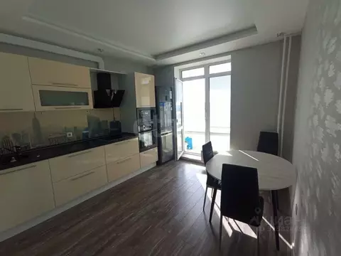 1-к кв. Тюменская область, Тюмень ул. Александра Протозанова, 18 (43.4 ...