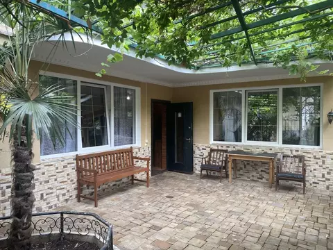 Дом в Крым, Ялта ул. Бассейная, 24 (110 м)