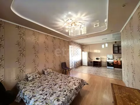 2-к кв. Краснодарский край, Ейск ул. Седина (78.6 м)