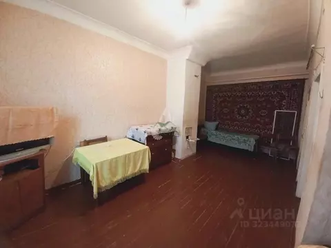 1-к кв. Саратовская область, Красный Октябрь рп ул. Нефтяников, 37 ...