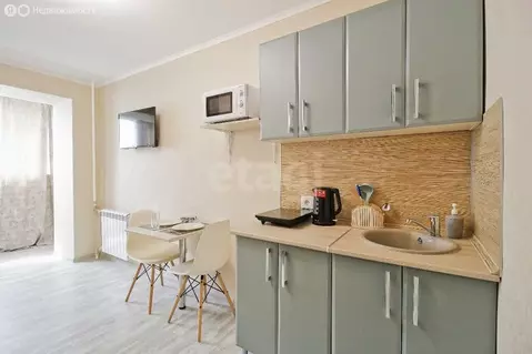 Квартира-студия: Калининград, улица Александра Суворова, 25 (8.2 м)