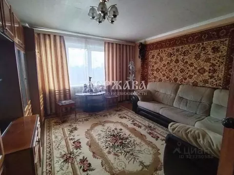 3-к кв. Белгородская область, Старый Оскол Молодогвардеец мкр, 17 ...