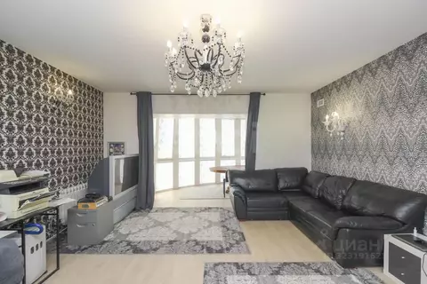 Таунхаус в Омская область, Омск Юго-Западная ул. (431 м)