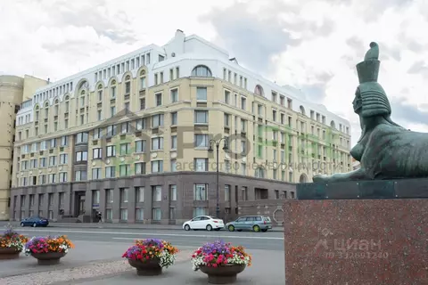 3-к кв. Санкт-Петербург наб. Воскресенская, 12 (118.4 м)
