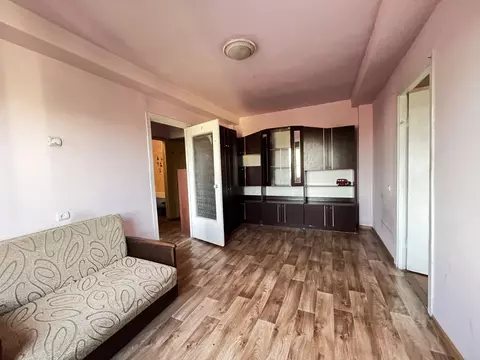 2-к кв. Красноярский край, Красноярск просп. Металлургов, 10 (41.0 м)