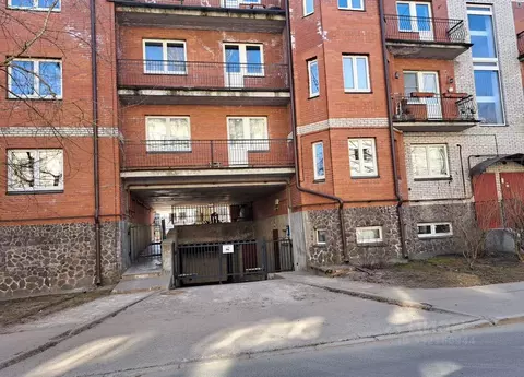 Гараж в Санкт-Петербург, Санкт-Петербург, Павловск Медвежий пер., 7 ...