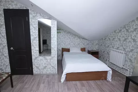 Комната Свердловская область, Екатеринбург пер. Мордвинский, 1 (10.0 ...