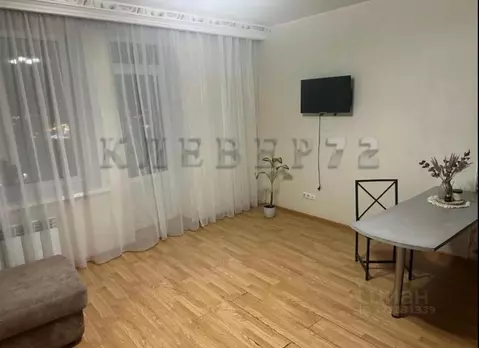 Студия Тюменская область, Тюмень ул. 50 лет ВЛКСМ, 13к1 (33.0 м)