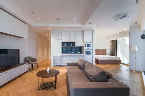 2-к кв. Москва 1-й Красногвардейский проезд, 15 (65.0 м)