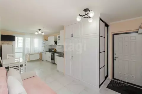 2-к кв. Тюменская область, Тюмень ул. Константина Посьета, 3 (67.4 м)