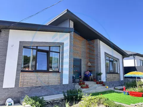 Дом в Ставропольский край, Ессентуки ул. Весенняя (167 м)