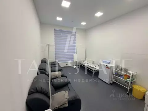 Помещение свободного назначения в Татарстан, Казань ул. Павлюхина, 99б ...