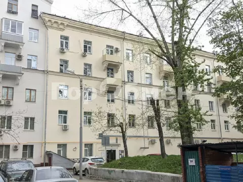 Продается 3-комнатная квартира