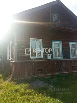 Дом в Костромская область, Кадыйский муниципальный округ, с. Завражье  ...