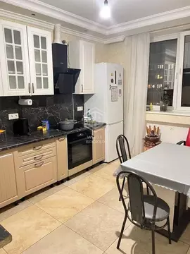 5-к кв. Московская область, Люберцы городской округ, Октябрьский пгт ...