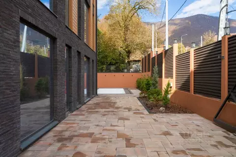 Дом в Краснодарский край, Сочи Красная Поляна пгт, ул. Турчинского, 1А ...