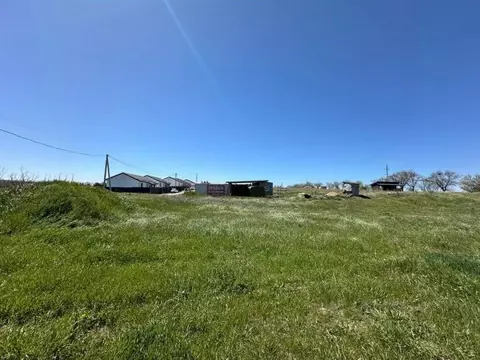 Участок в Крым, Симферопольский район, с. Урожайное, Крымской Весны ...