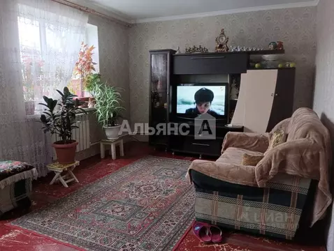 Дом в Ростовская область, Каменск-Шахтинский Лиховской мкр, ул. ...