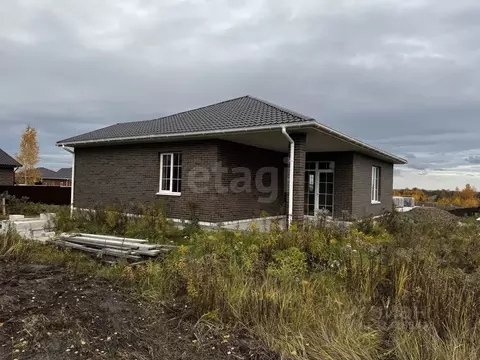 Дом в Брянская область, Брянский район, Отрадненское с/пос, с. ...