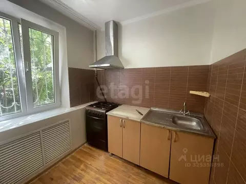 2-к кв. Адыгея, Майкоп ул. 2-я Кирпичная, 3 (42.2 м)