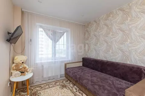 1-к кв. Тюменская область, Тюмень ул. Парада Победы, 9 (32.9 м)