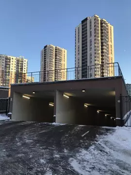 Гараж в Санкт-Петербург ул. Верхне-Каменская, 11к1 (13 м)