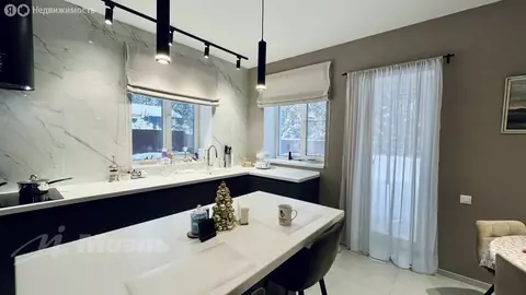 Дом в Московская область, городской округ Солнечногорск, КП Семейный ...