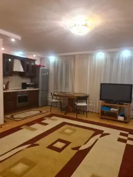 2-к кв. Свердловская область, Екатеринбург ул. Надеждинская, 8 (60.0 ...