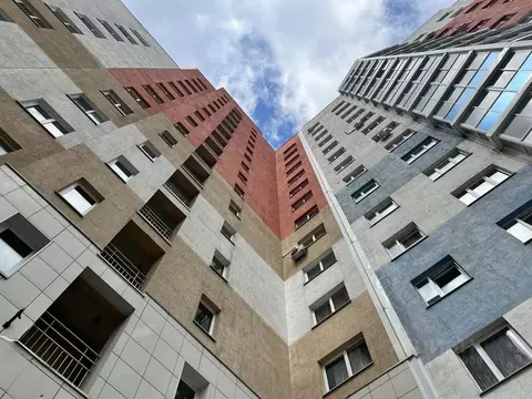 2-к кв. Кемеровская область, Кемерово просп. Притомский, 9 (61.6 м)