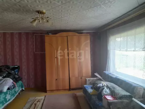 Дом в Воронежская область, Хохольский район, Петинское с/пос, с. Устье ...