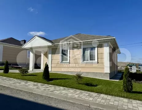 Коттедж в Крым, Симферопольский район, Трудовское с/пос, с. ...