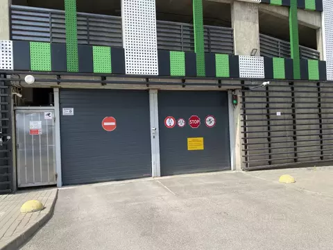 Гараж в Санкт-Петербург ул. Военная, 8 (22 м)