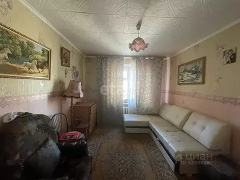 3-к кв. Вологодская область, Череповец ул. Краснодонцев, 42А (70.2 м)