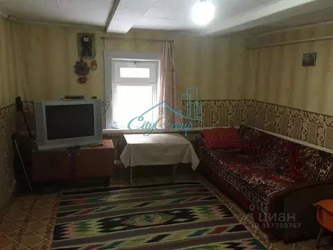 Дом в Оренбургская область, Новоорский район, Кумакский сельсовет, с. ...