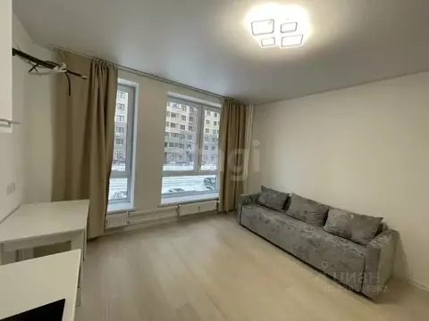 Студия Тюменская область, Тюмень ул. Юрия Рогачева, 9к2 (23.8 м)