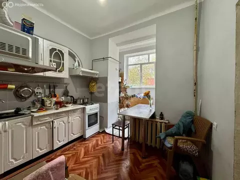 3-комнатная квартира: Инкерман, улица Толбухина, 3 (56.6 м)