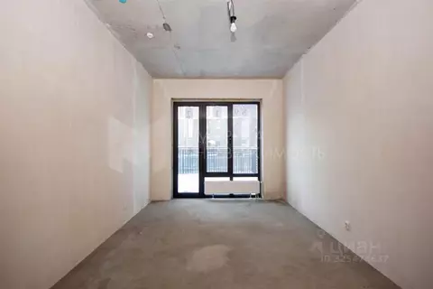 2-к кв. Тюменская область, Тюмень ул. Николая Машарова, 8 (68.0 м)