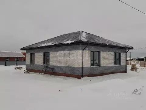 Дом в Пермский край, Пермский муниципальный округ, д. Мокино ул. ...